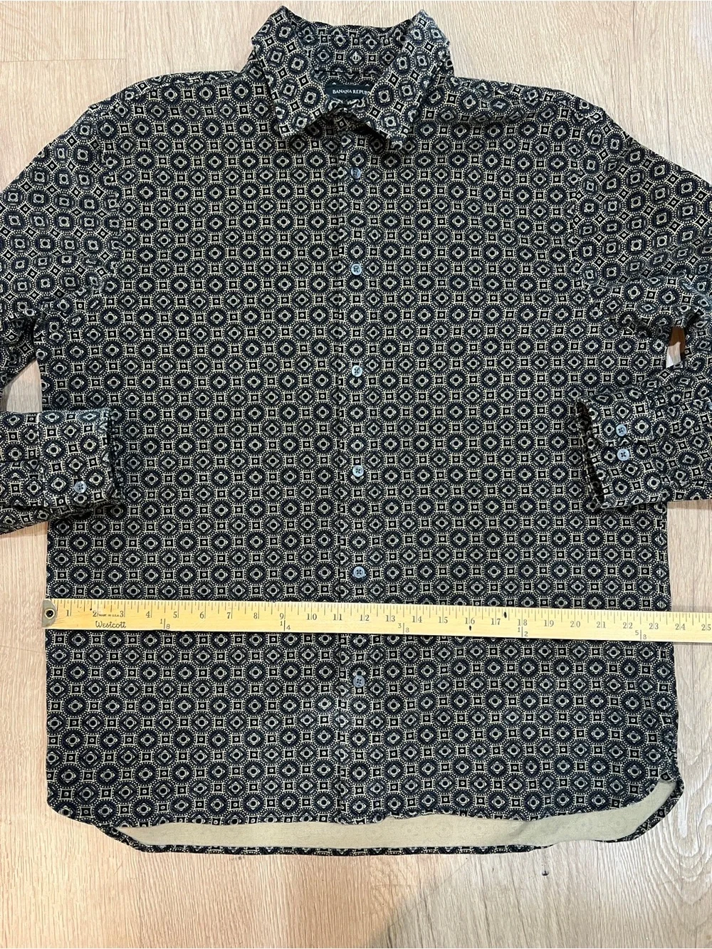 Banana Republic really nice
